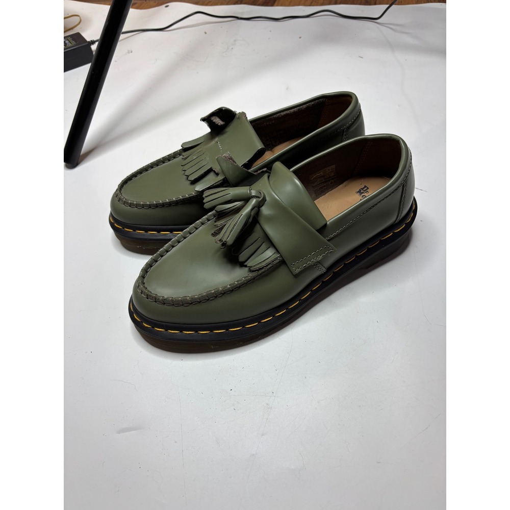 Dr. Martens Adrian Tassel Loafers Olive Green Smooth Leather Mens 7 Women 8 SEE